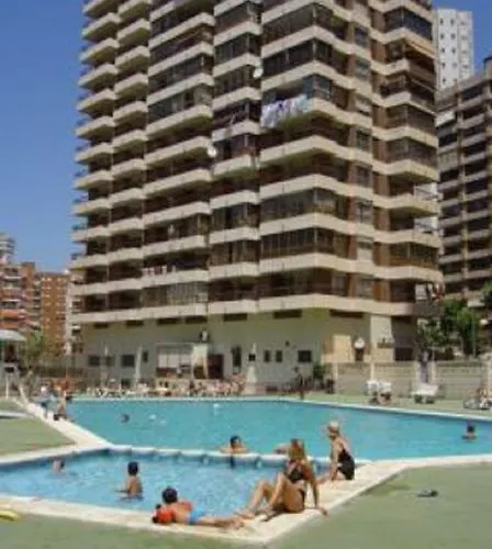 Mariscal Iii Hotel